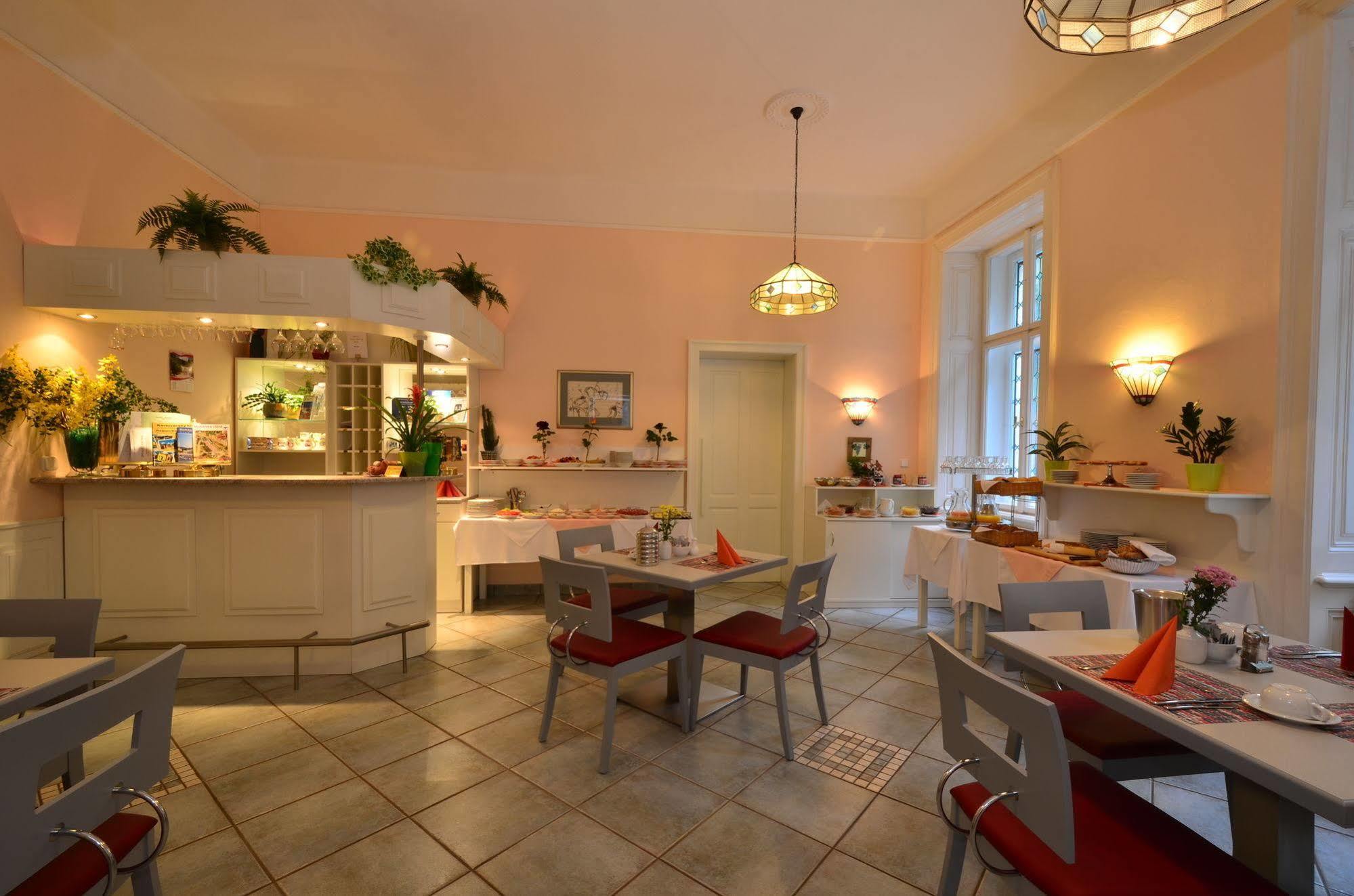 Sant Georg Garni Hotel Marianske Lazne Bagian luar foto