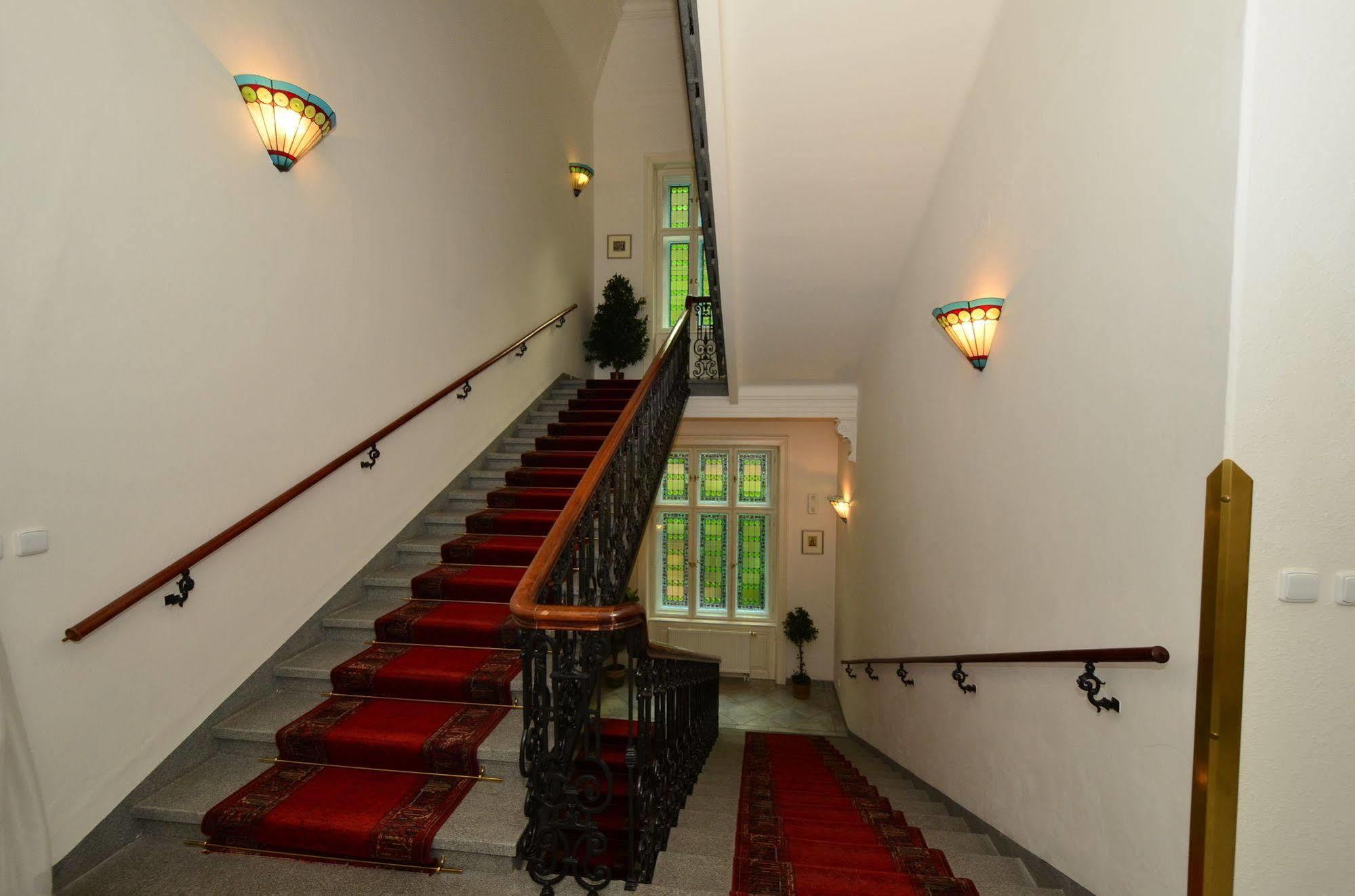 Sant Georg Garni Hotel Marianske Lazne Bagian luar foto