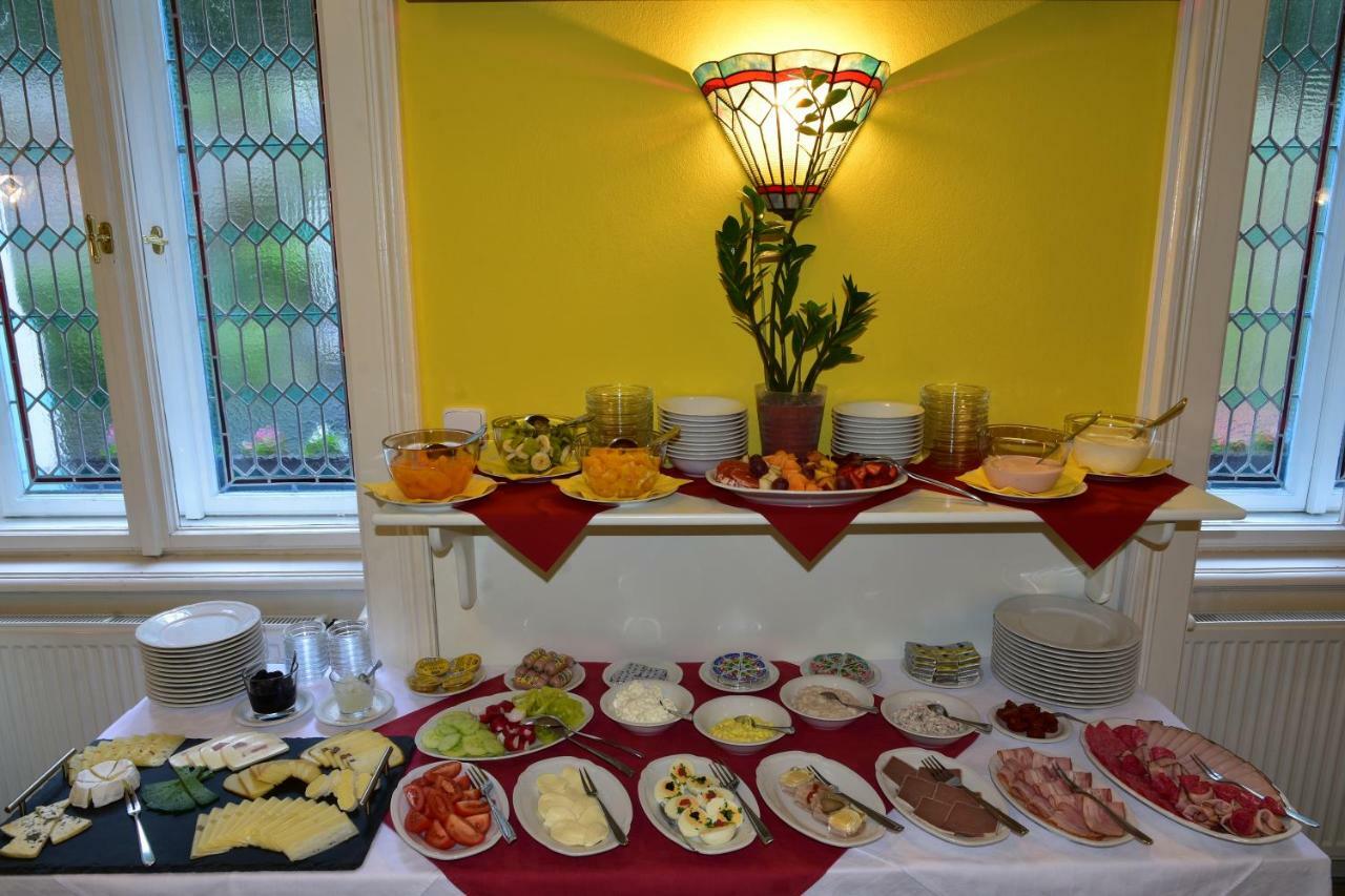 Sant Georg Garni Hotel Marianske Lazne Bagian luar foto