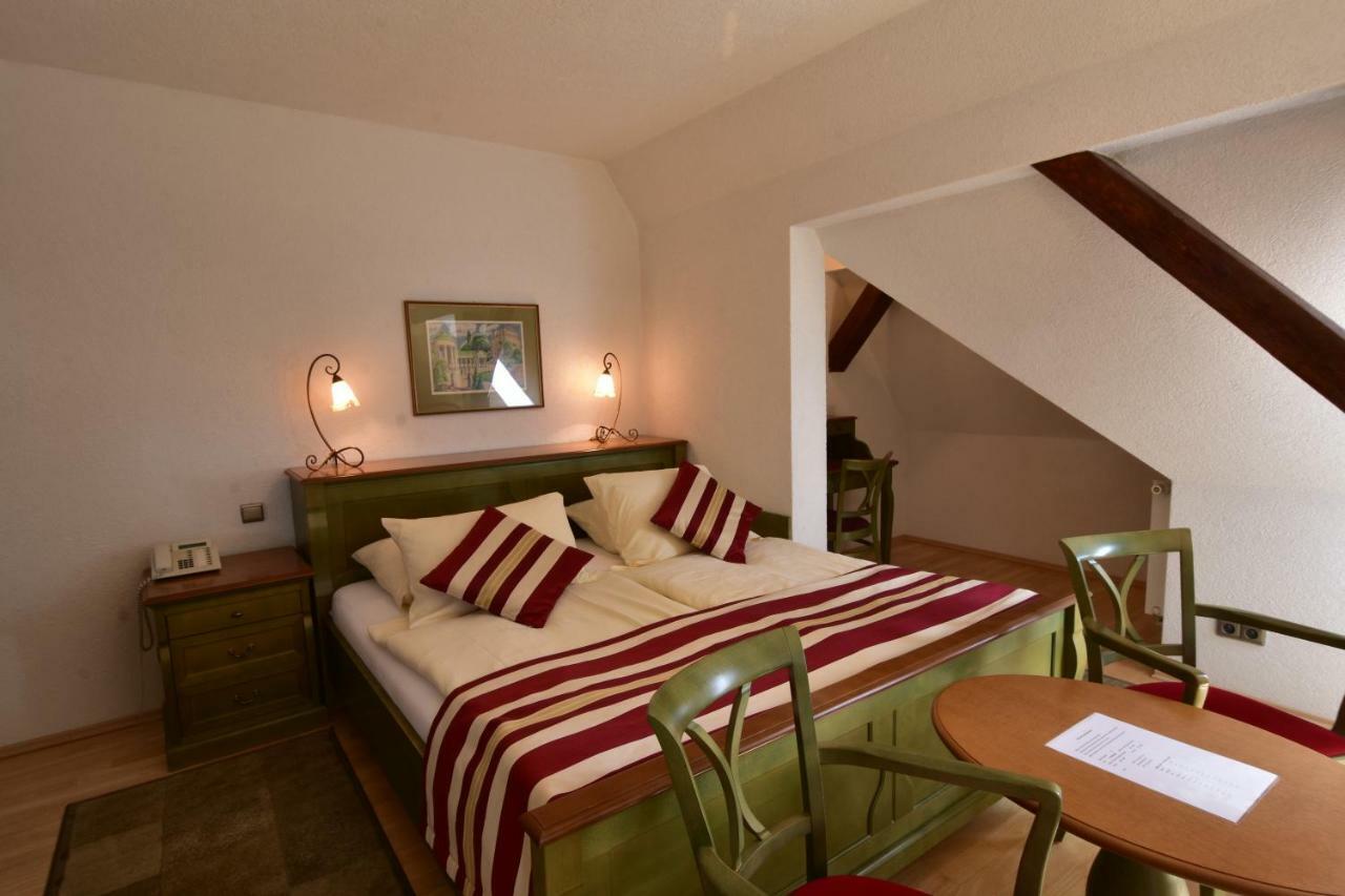 Sant Georg Garni Hotel Marianske Lazne Bagian luar foto
