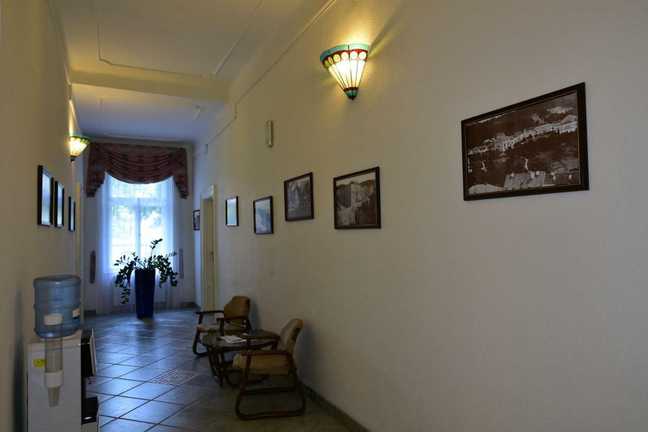 Sant Georg Garni Hotel Marianske Lazne Bagian luar foto